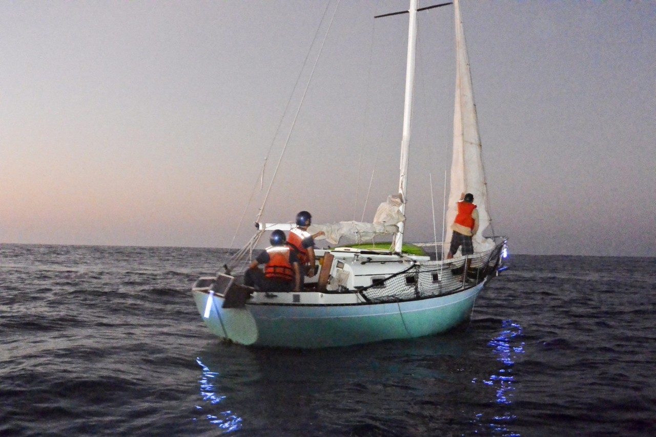 Auf dem Segelboot "Malia" harrte der Fischer tagelang aus. 