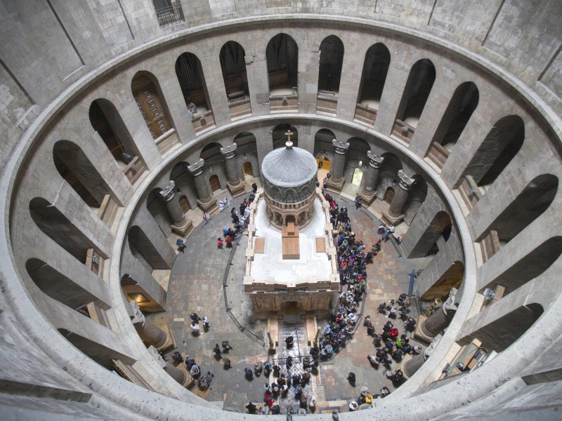 Blick ins Innere der Basilika.