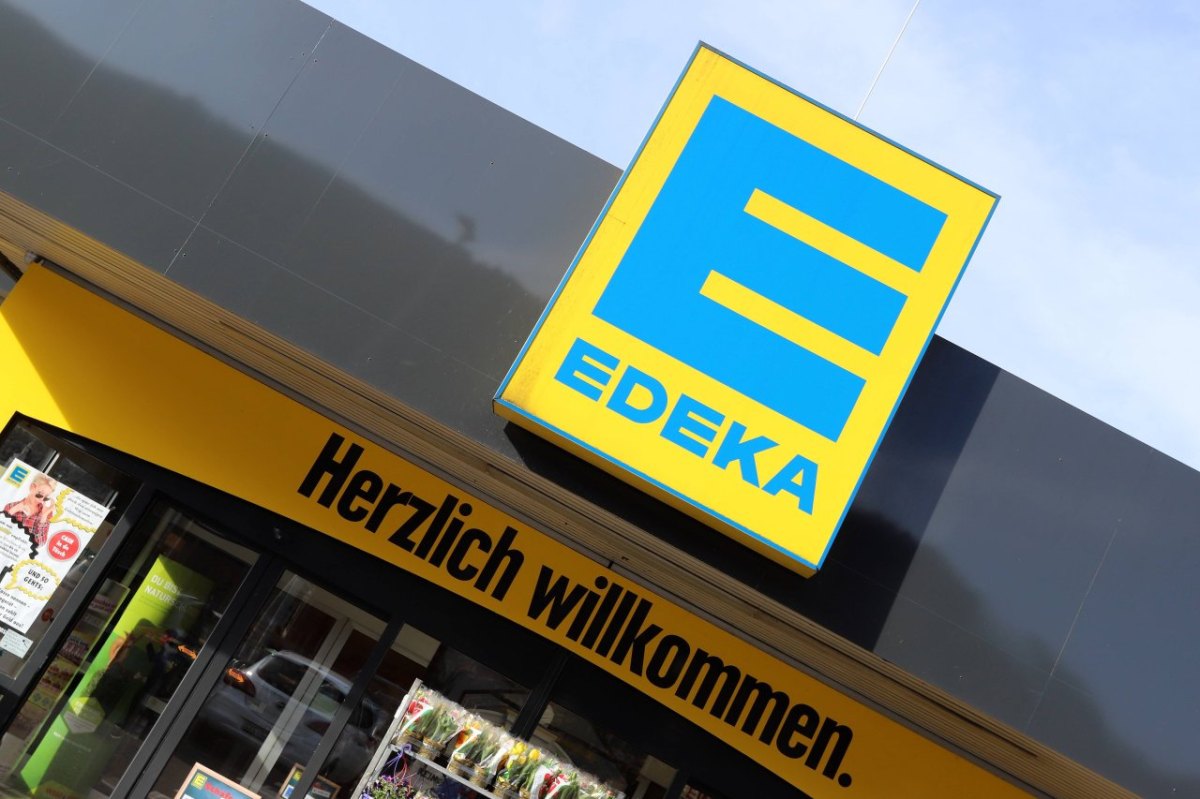 edeka logo.jpg