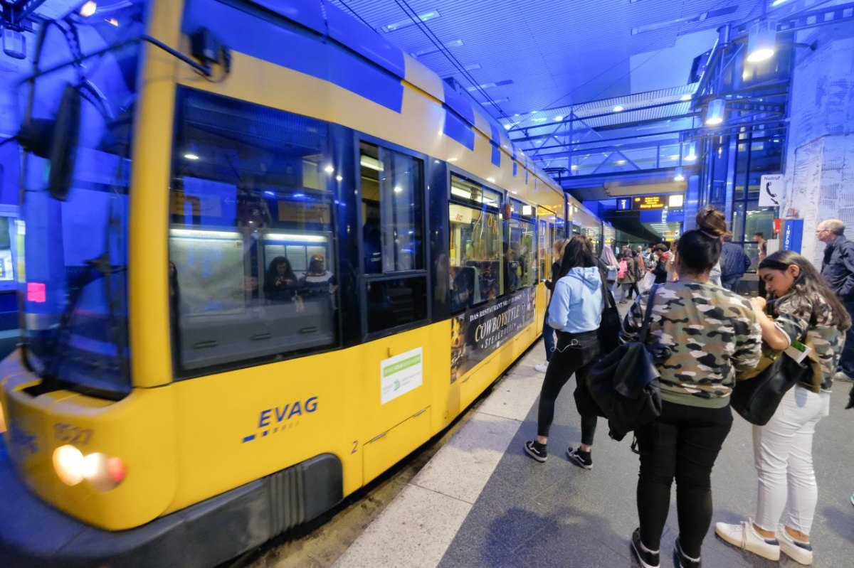 essen-ruhrbahn-stadtmitte.jpg