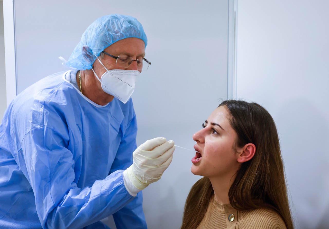 MediCan meldete nicht einen positiven Corona-Test. (Symbolbild)