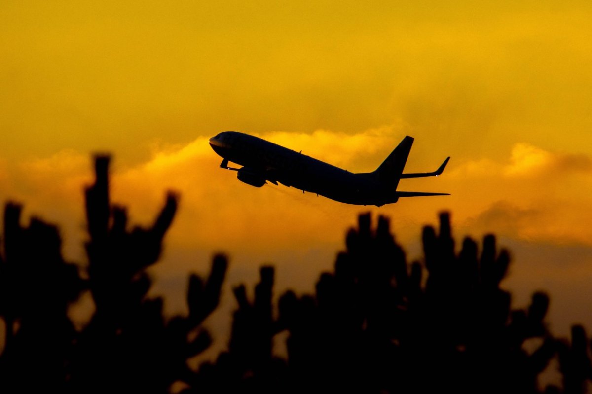 flughafen-Köln-Bonn.jpg