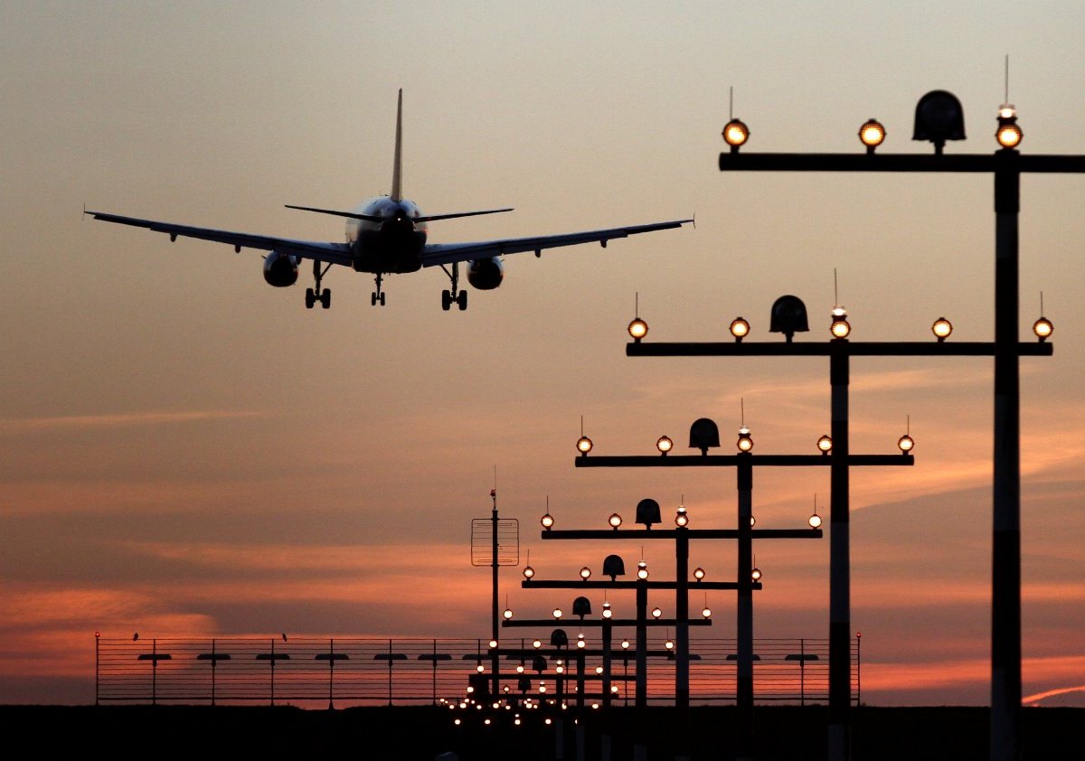 flughafen-düsseldorf.jpg