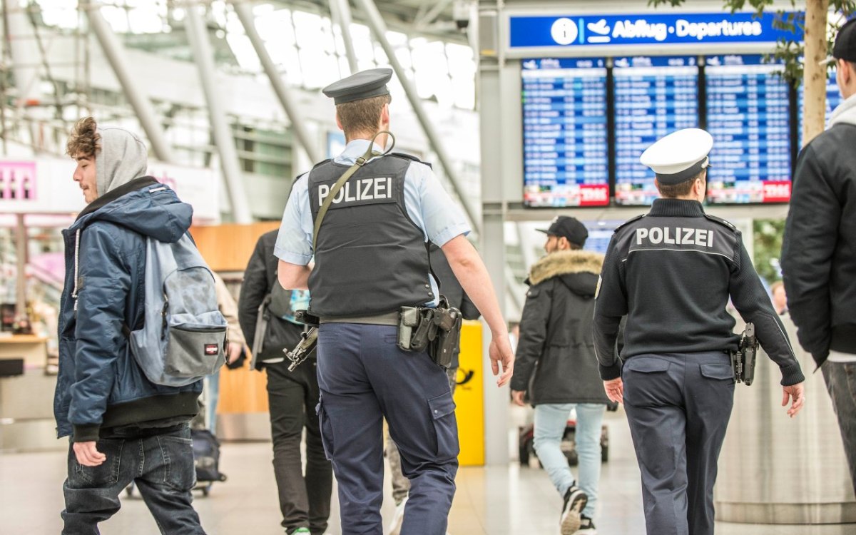 flughafen düsseldorf.JPG