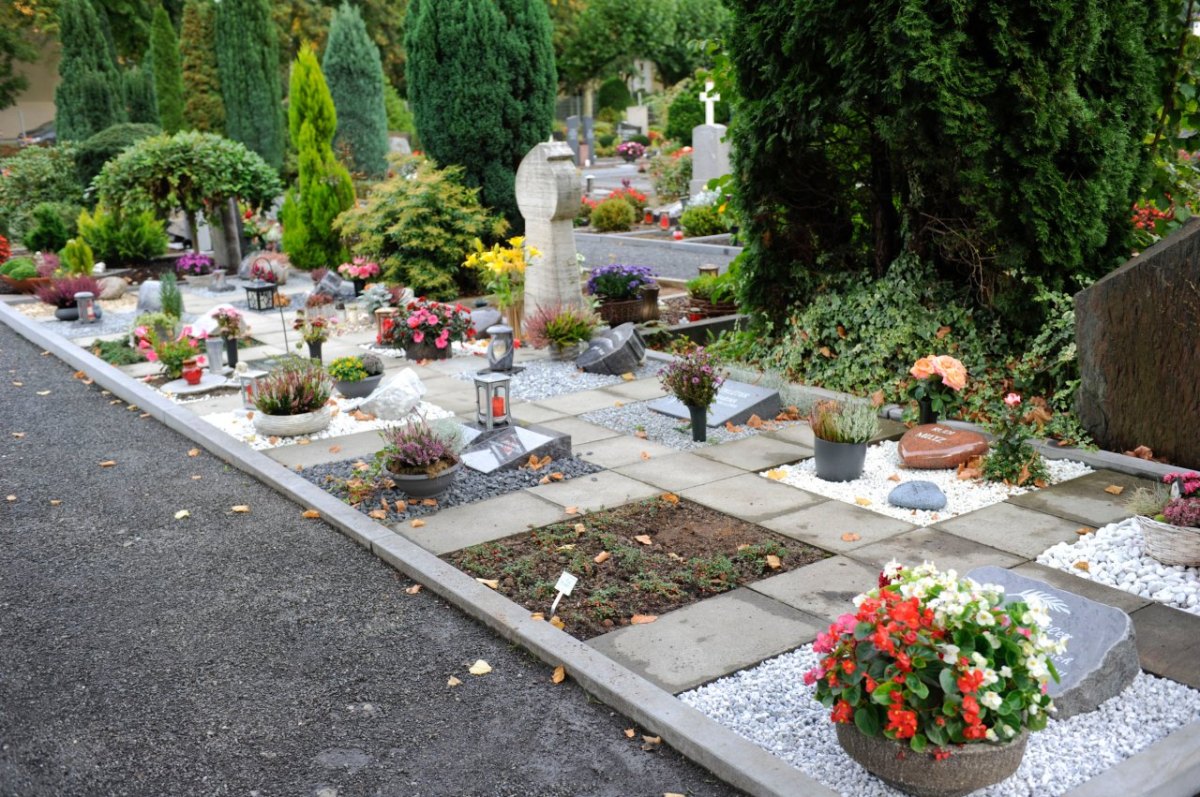 friedhof-duisburg-huckingen.jpg