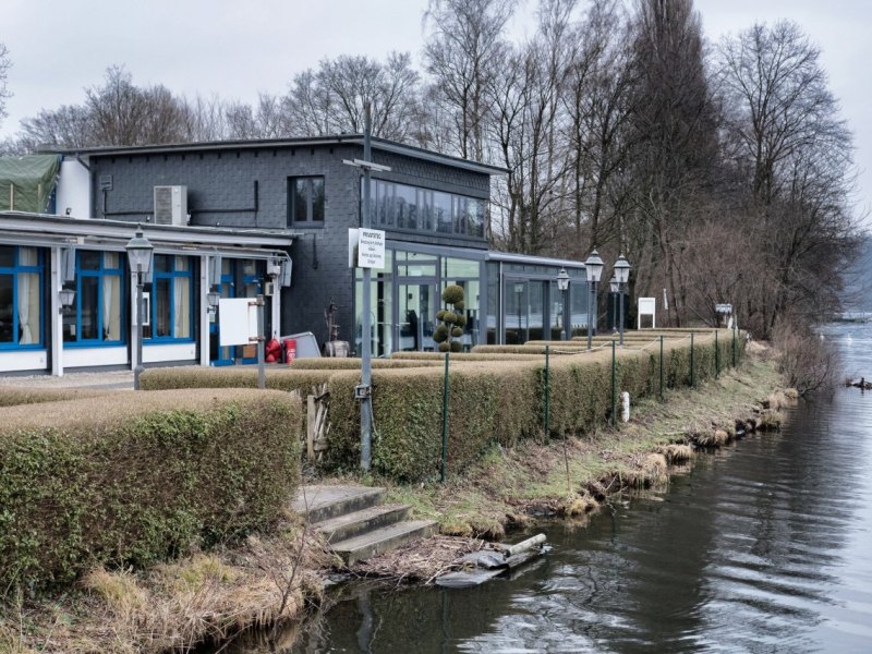 gaststaette-Baldeneysee-cafe-extrablatt.jpg