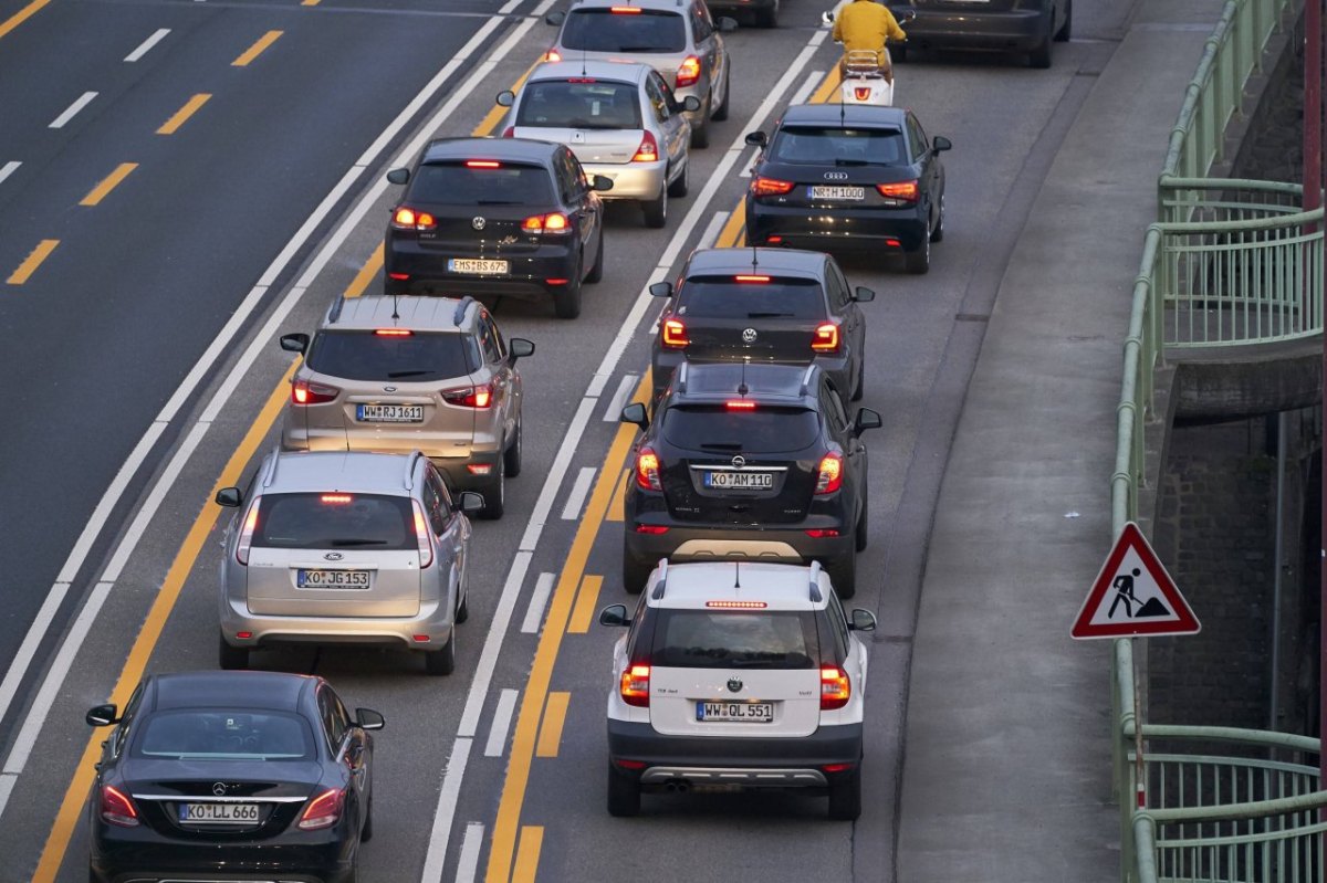 grüne-wollen-diesel-und-benziner-verbieten.jpg