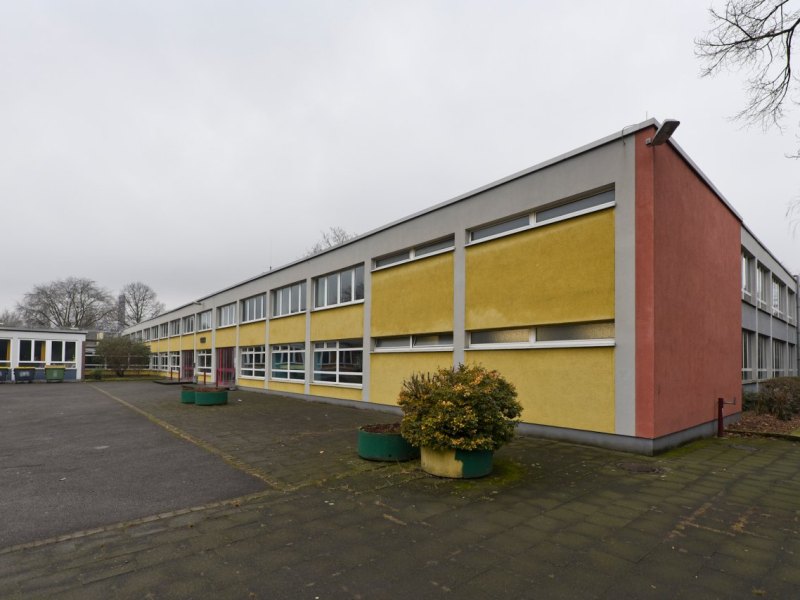 heinrichboell.jpg