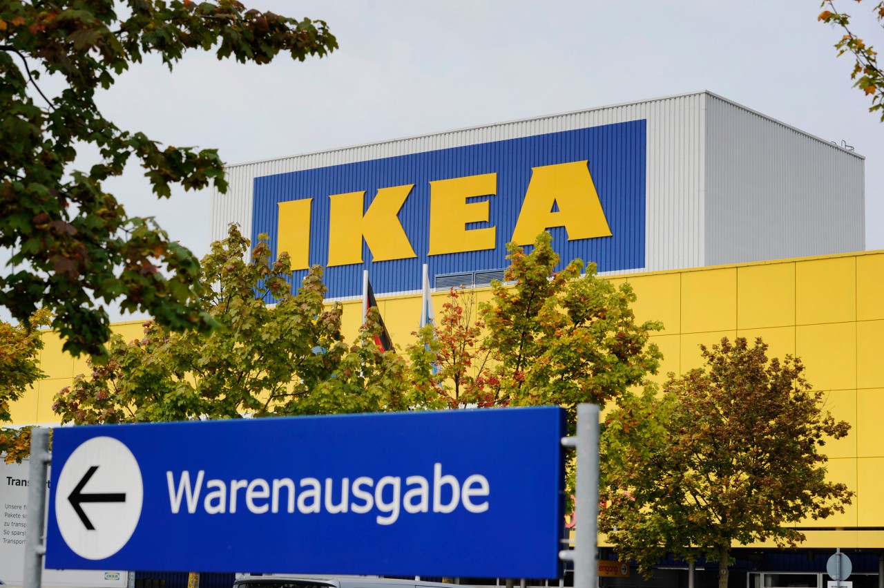 Ikea: Der Möbelriese will seine Lieferengpässe mit drastischen Maßnahmen beiseiteschaffen. (Symbolbild)