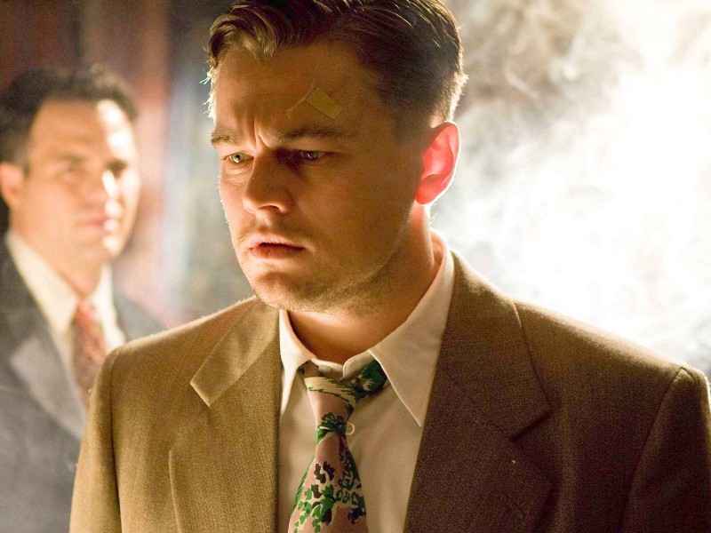 Die Idee für das Projekt entstand, als Schöler (26) zusammen mit seiner Freundin zum wiederholten Male den Psychothriller „Shutter Island“ schaute: „An einer Stelle im Film spricht Leonardo DiCaprio einen langen, emotionalen Dialog. Genau an dieser Stelle, als ich nur die Stimme hörte und völlig passiv auf meinen 7“ Screen starrte, fragte ich mich, wie der Sprecher von Leonardo wohl aussieht.“ Google schenkte ihm die Antwort: ...