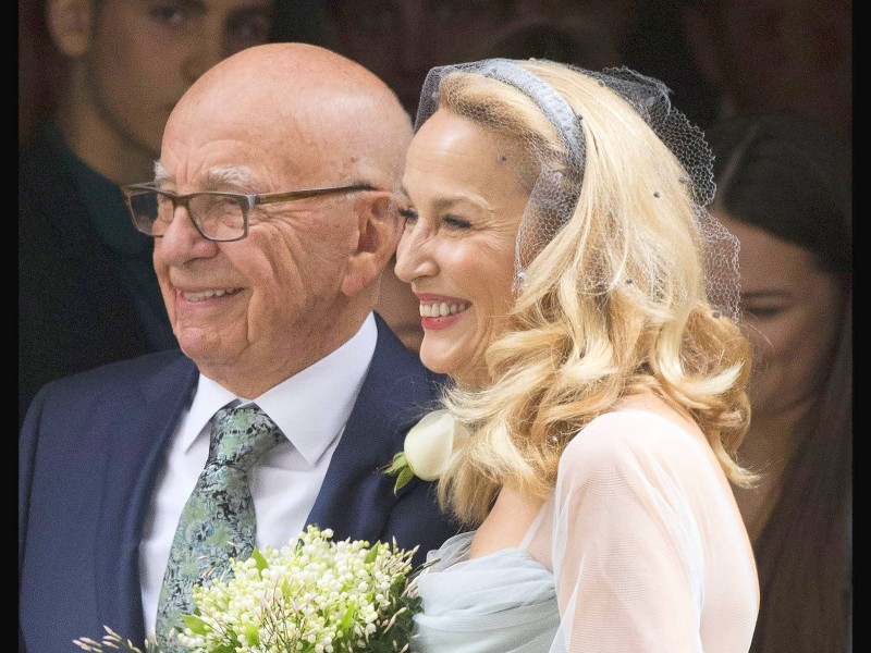 Sie war einst mit „Rolling Stones“-Frontman Mick Jagger verheiratet: Kurz vor seinem 85. Geburtstag gibt in diesem Jahr Medienmogul Rupert Murdoch dem früheren Model Jerry Hall das Ja-Wort. 