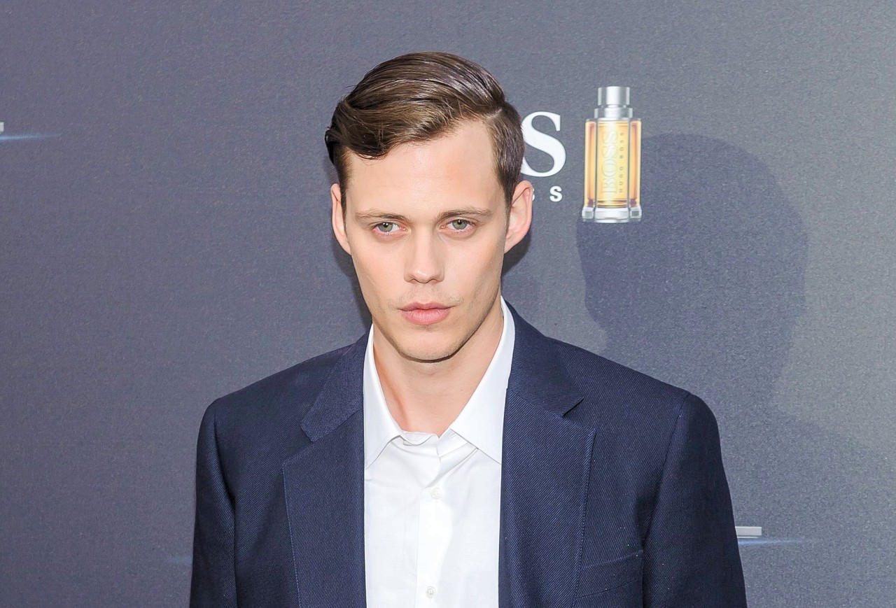 Wird für das Remake von „Es“ zum Killer-Clown Pennywise: Bill Skarsgard.