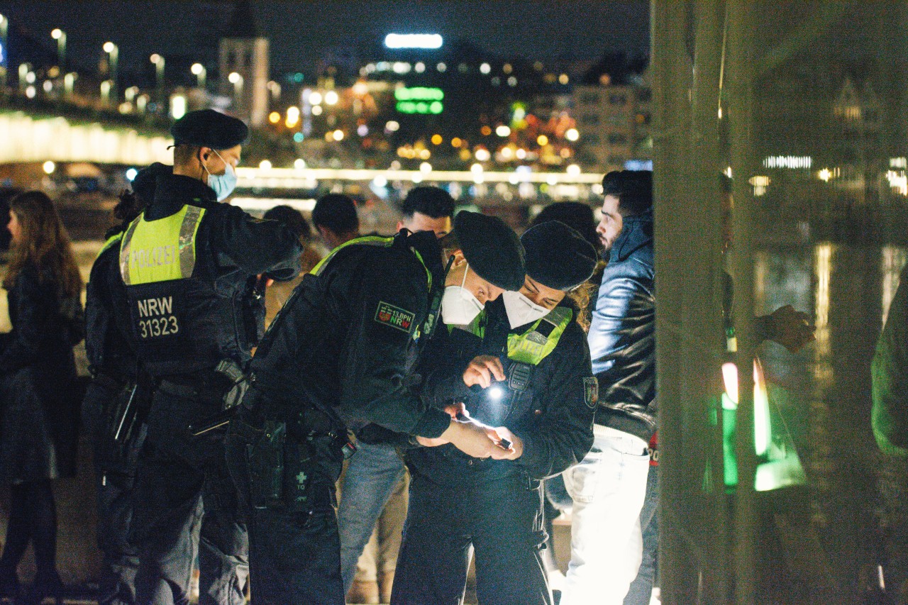 Die Polizei in Köln hatte einiges zutun.