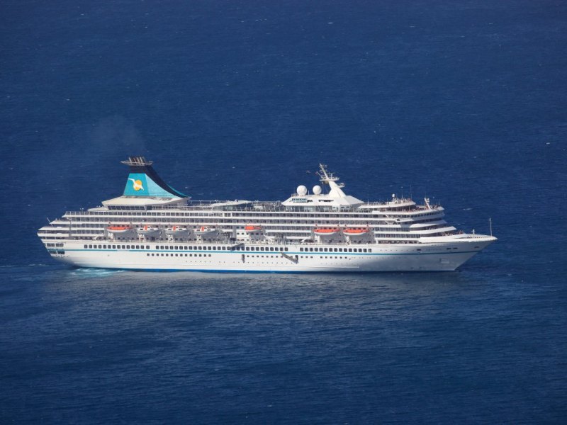 kreuzfahrtschiff.jpg