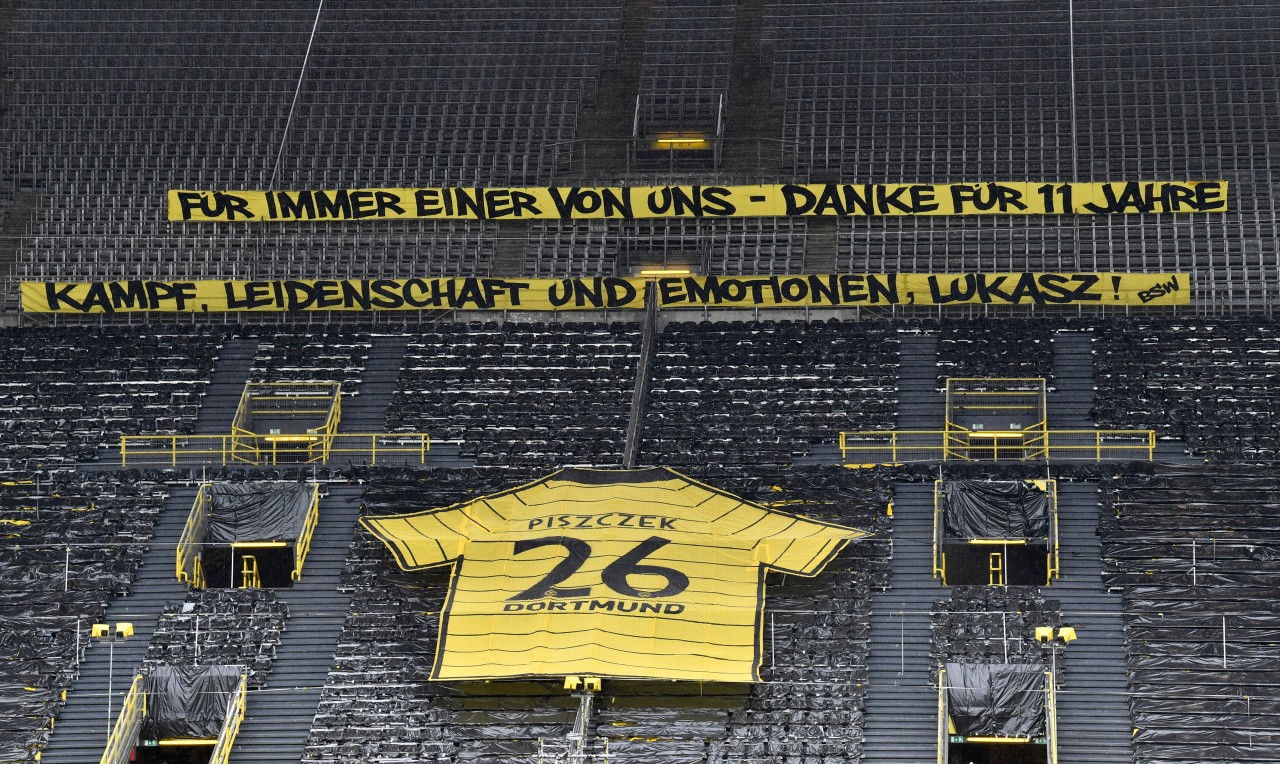 Emotionaler Abschied der BVB-Fans von Vereinslegende Lukasz Piszczek.