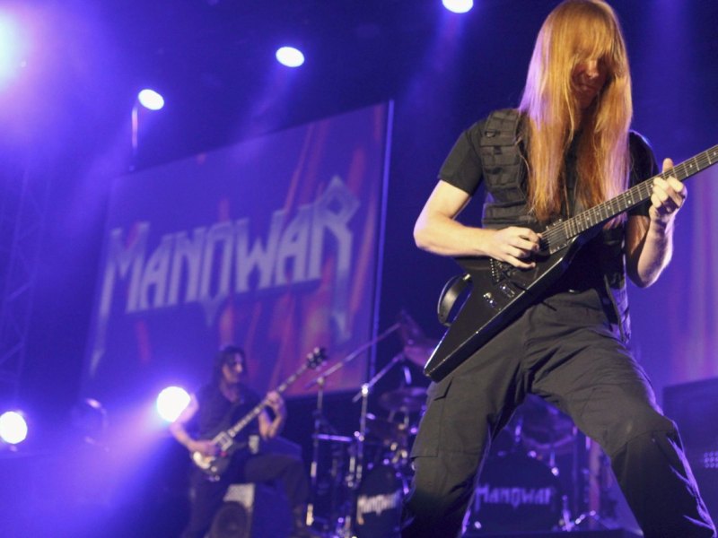 manowar-essen.jpg