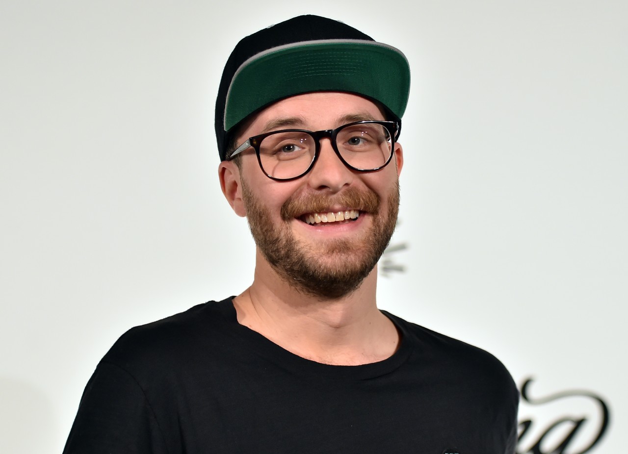 Mark Forster bringt am Freitag eine neue Song-Version raus.