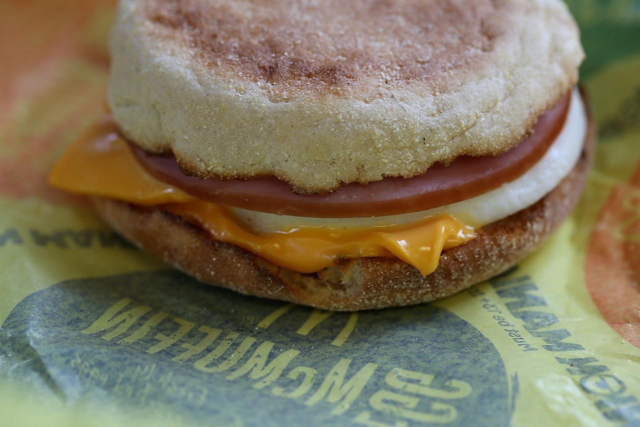 Ein McMuffin von McDonald's. 