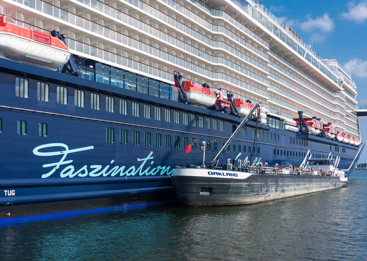 mein-schiff-kreuzfahrt.jpg