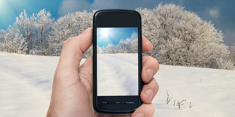 phone101372469--656x240.jpg