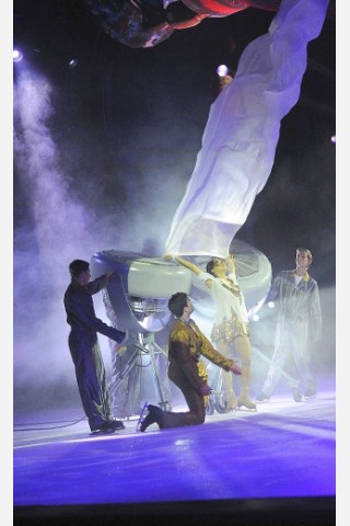 Die Show Speed von Holiday on Ice feiert in der Grugahalle Essen Premiere.Foto: Sebastian Konopka