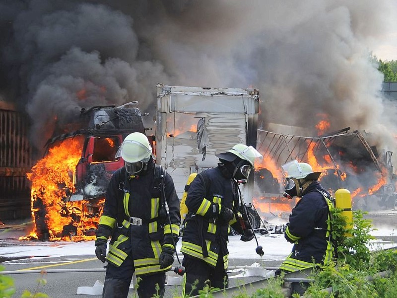 Schwerer Unfall auf der A2 vor dem Kamener Kreuz!!!Foto ist Honorarpflichtig!!!