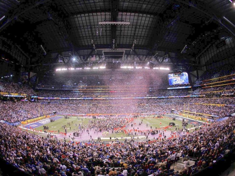 Confetti falls after the NFL Super Bowl XLVI football game between the New York Giants and the New England Patriots, Sunday, Feb. 5, 2012, in Indianapolis. The Giants won 21-17. (AP Photo/Charlie Riedel)