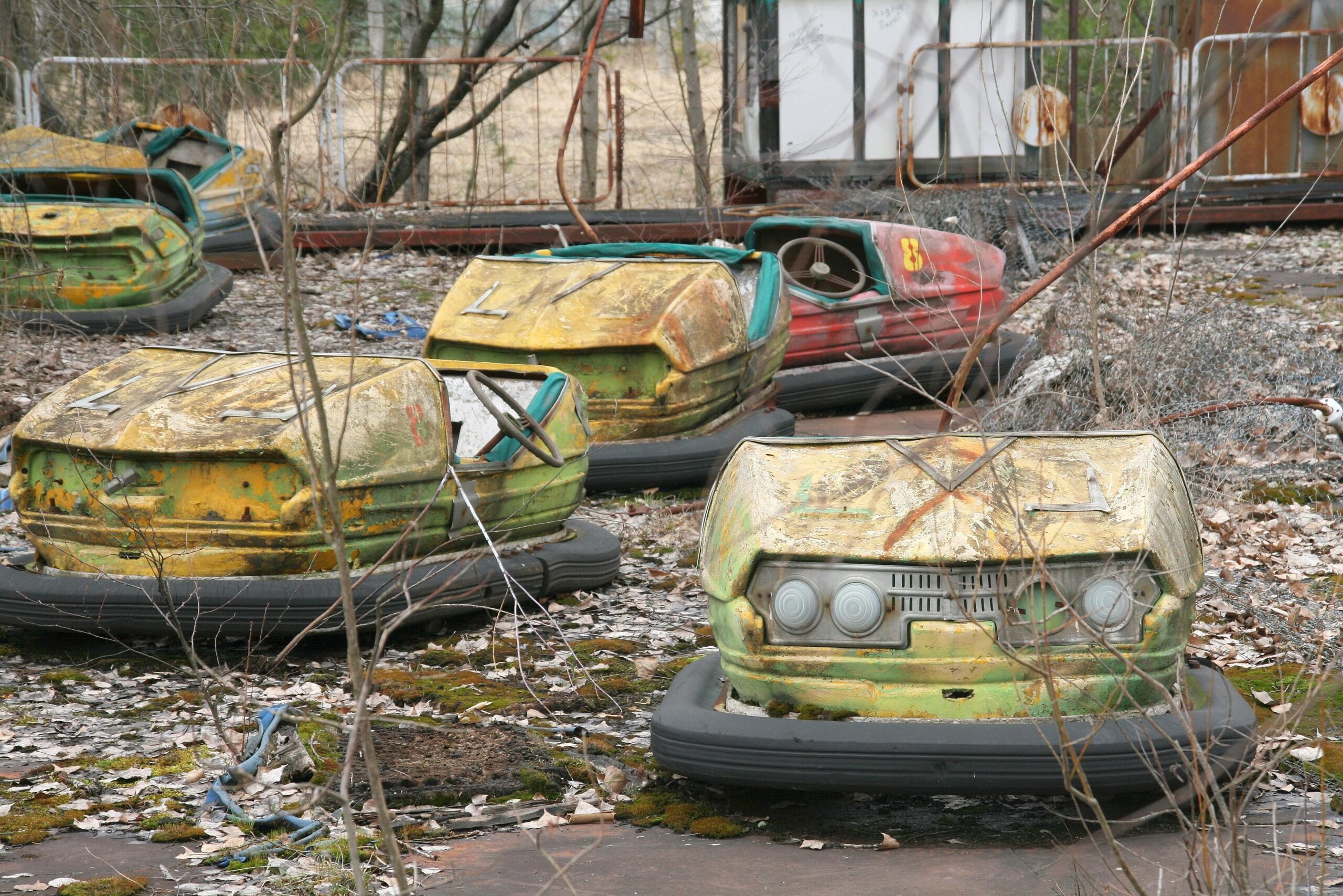 25 Jahre nach dem Unglück: Besuch in der Sperrzone von Tschernobyl.Die Geisterstadt Pripjat unmittelbar neben dem Unglücksreaktor.