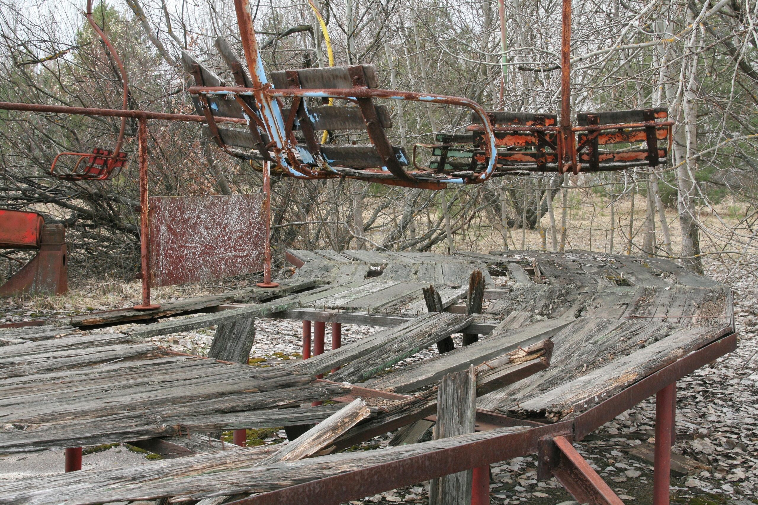 25 Jahre nach dem Unglück: Besuch in der Sperrzone von Tschernobyl.Die Geisterstadt Pripjat unmittelbar neben dem Unglücksreaktor.