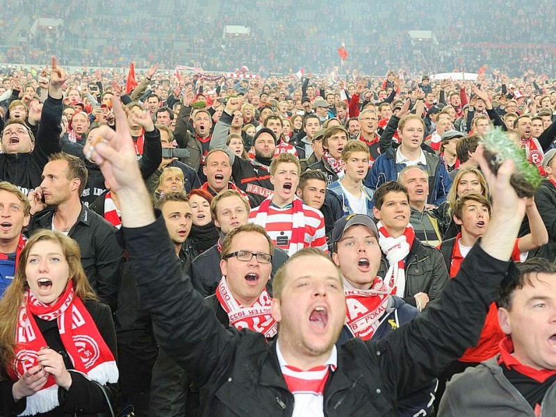 Fortuna Düsseldorf jubelt über den Aufstieg im Relegationsspiel gegen Hertha BSC.