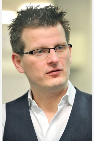 Nico Kern, Die Piraten