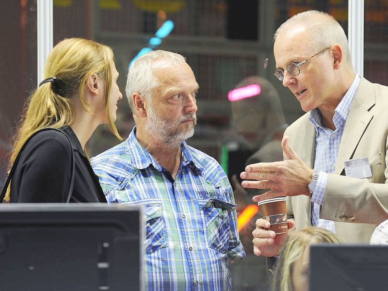 Chefredakteur Ulrich Reitz (rechts) moderierte einen Info-Talk und interviewte NRW-Ministerpräsidentin Hannelore Kraft.Foto: Matthias Graben / WAZ FotoPool