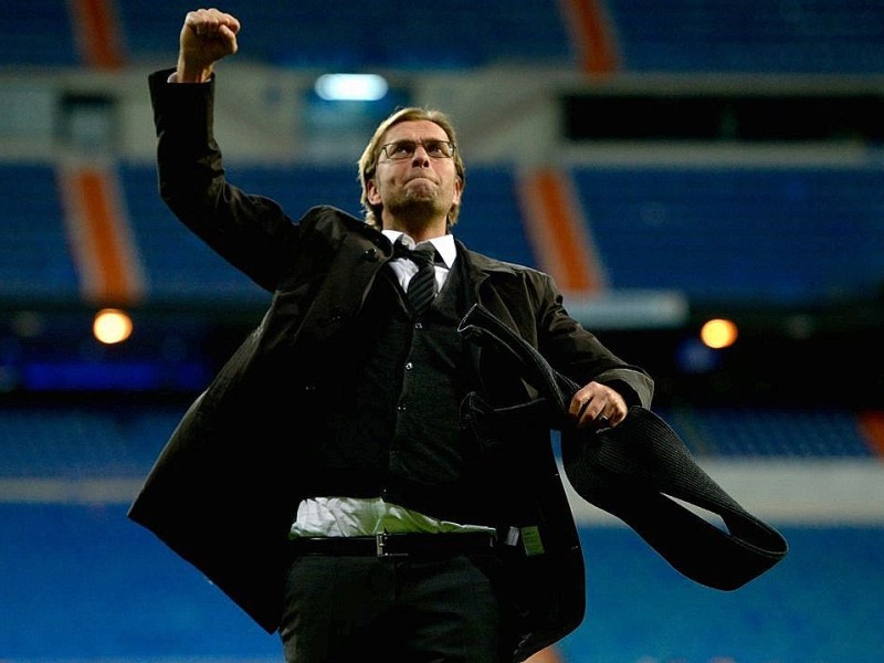 MADRID, SPAIN - NOVEMBER 06:  Head coach Juergen Klopp of Dortmund celebrates after the UEFA Champions League Group D match between Real Madrid and Borussia Dortmund at Estadio Santiago Bernabeu on November 6, 2012 in Madrid, Spain.  (Photo by Dennis Grombkowski/Bongarts/Getty Images)