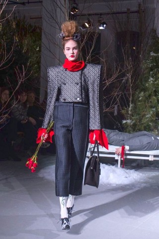 Designer Thom Browne zeigt seine Werke auf der New York Fashion Week.