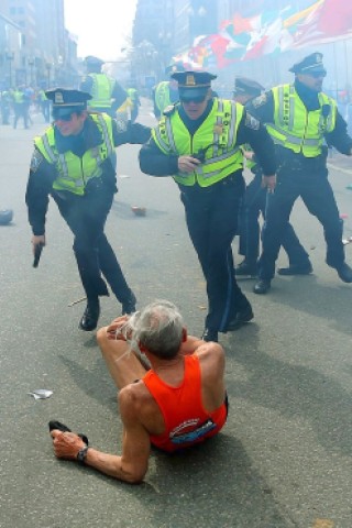 Der 15. April wird trotzdem unvergessen bleiben. Als bei dem traditionsreichen Boston-Marathon ...