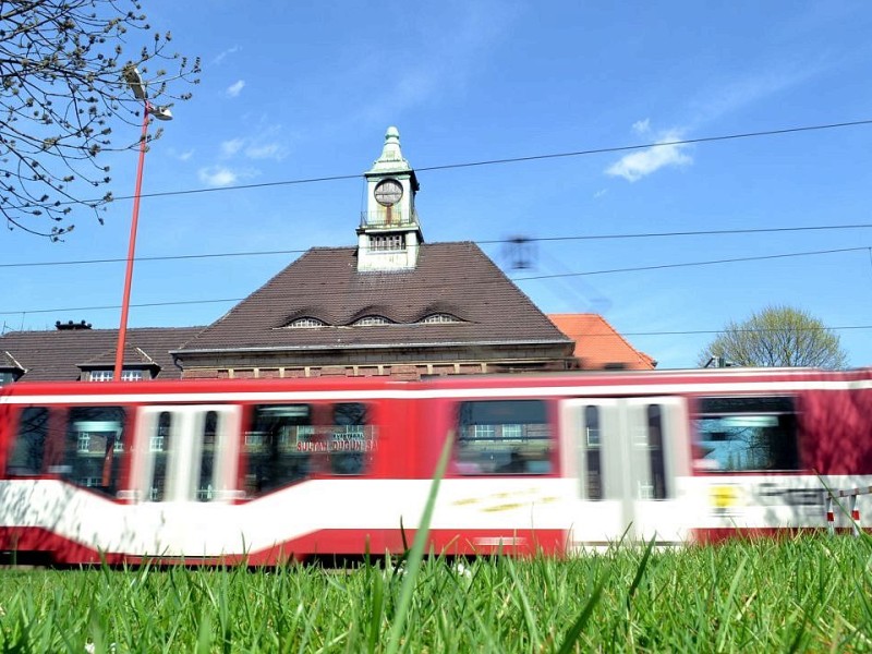 ... rauscht die Bahn ...