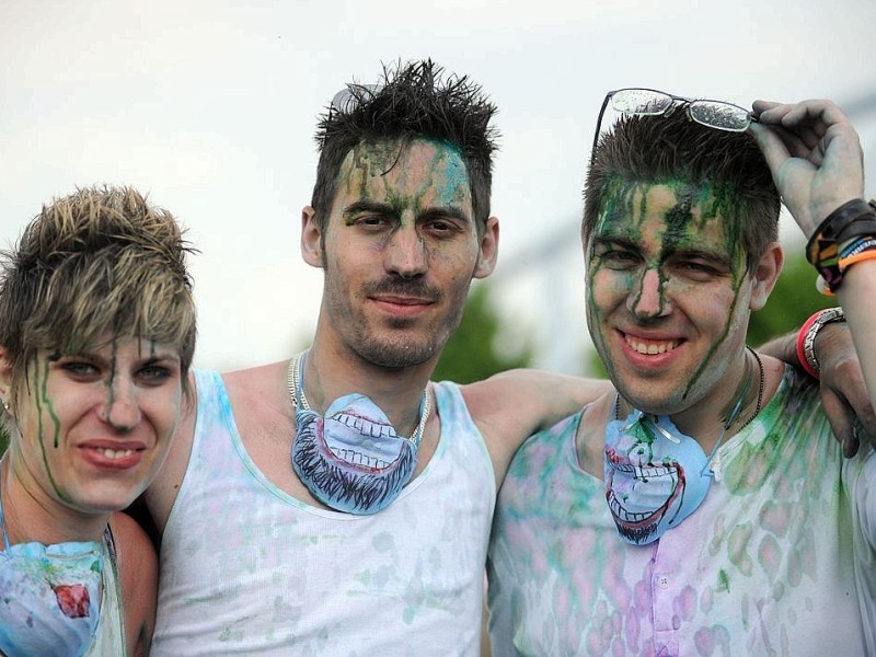 Anfang Juni hatte es auch in Leverkusen ein Holi-Festival gegeben.