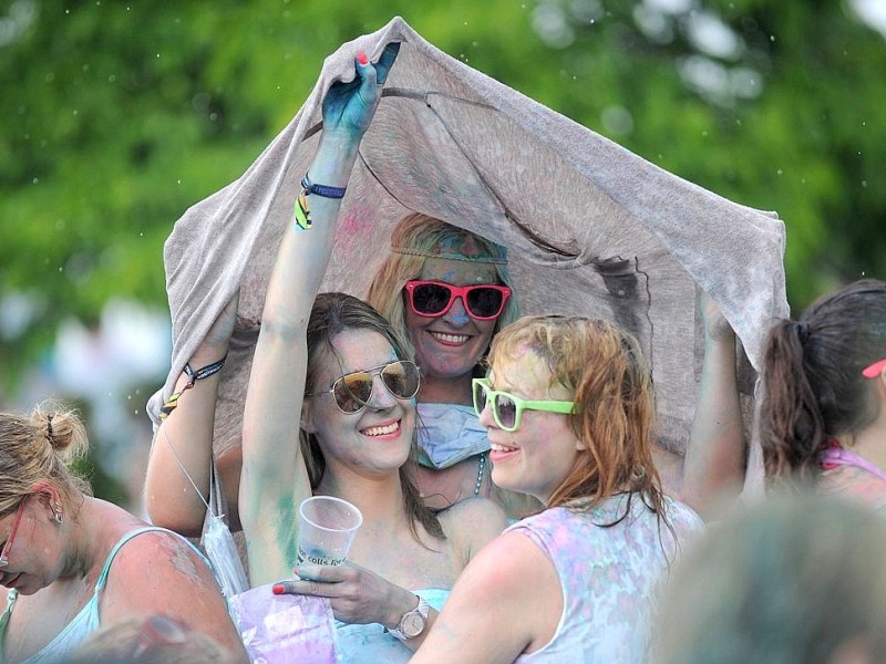 Anfang Juni hatte es auch in Leverkusen ein Holi-Festival gegeben.