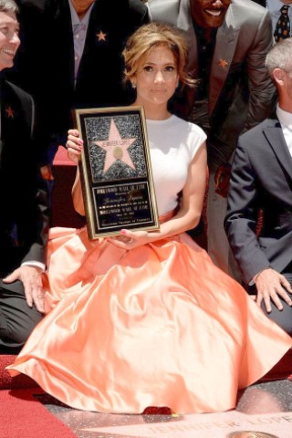 Der neueste Stern auf dem „Walk of Fame“ in Hollywood gehört Jennifer Lopez.