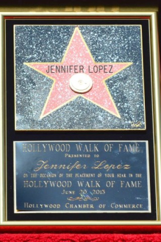 Der neueste Stern auf dem „Walk of Fame“ in Hollywood gehört Jennifer Lopez.