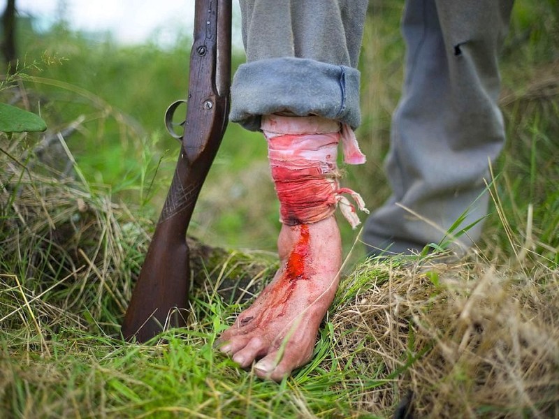 Amerikaner spielen zum 150. Jahrestag die entscheidende Schlacht des amerikanischen Bürgerkrieges in Gettysburg nach.