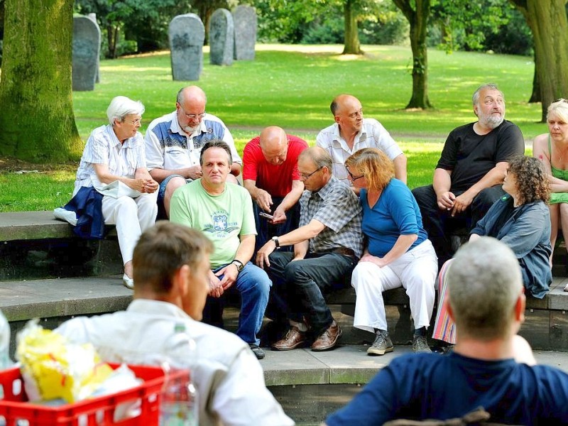 ...hat der Verein Loveparade Selbsthilfe ein gemeinsames Picknick organisiert.