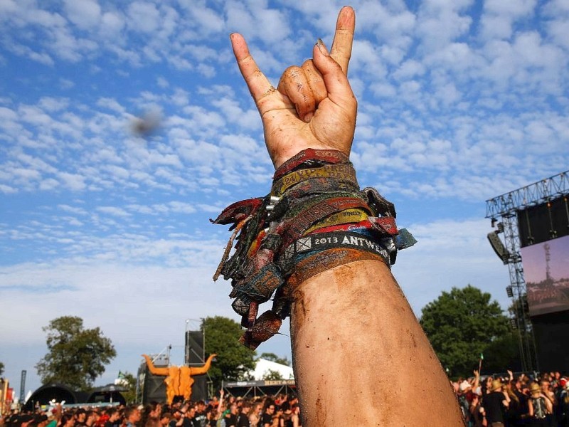 Nach Einschätzung der Organisatoren kamen 75.000 Besucher zum weltgrößten Festival für Heavy-Metal-Musik.