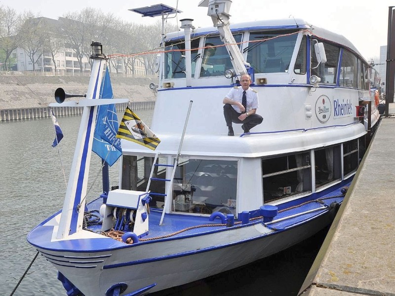 Moser kennt viele Anekdoten aus dem Hafen.Foto: Lars Fröhlich