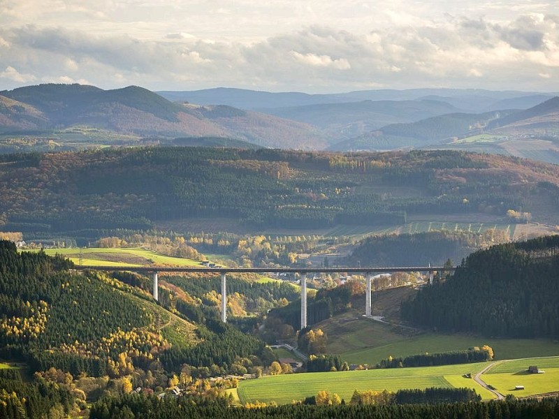 Das Sauerland im Herbst: Nuttlar.