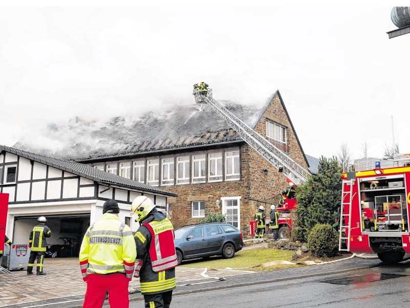 Brand bei Feuerwehr in Schmallenberg.