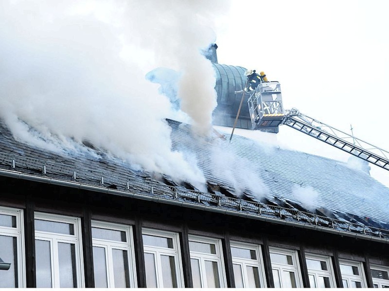 Brand bei Feuerwehr in Schmallenberg.