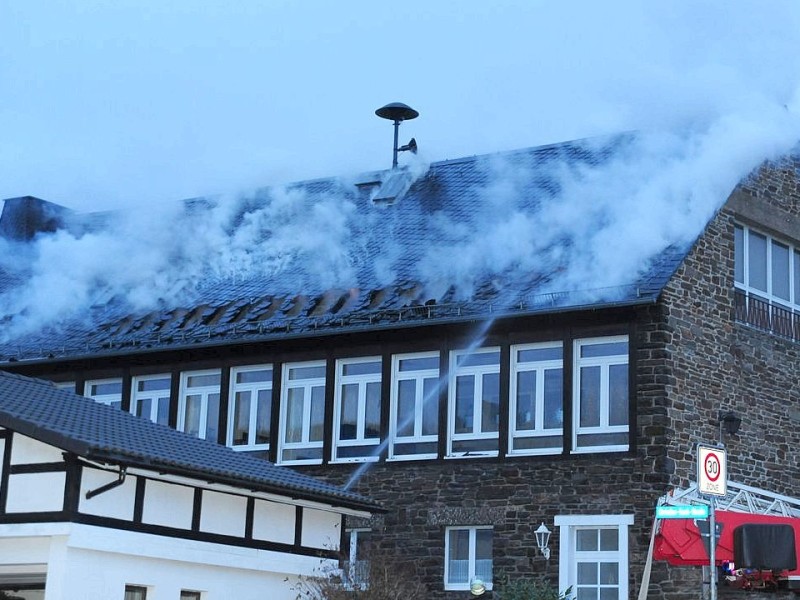 Brand bei Feuerwehr in Schmallenberg.