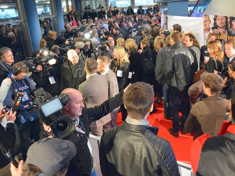 Im UCI Bochum feierte Peter Thorwarths neue Komödie Nicht mein Tag Premiere.