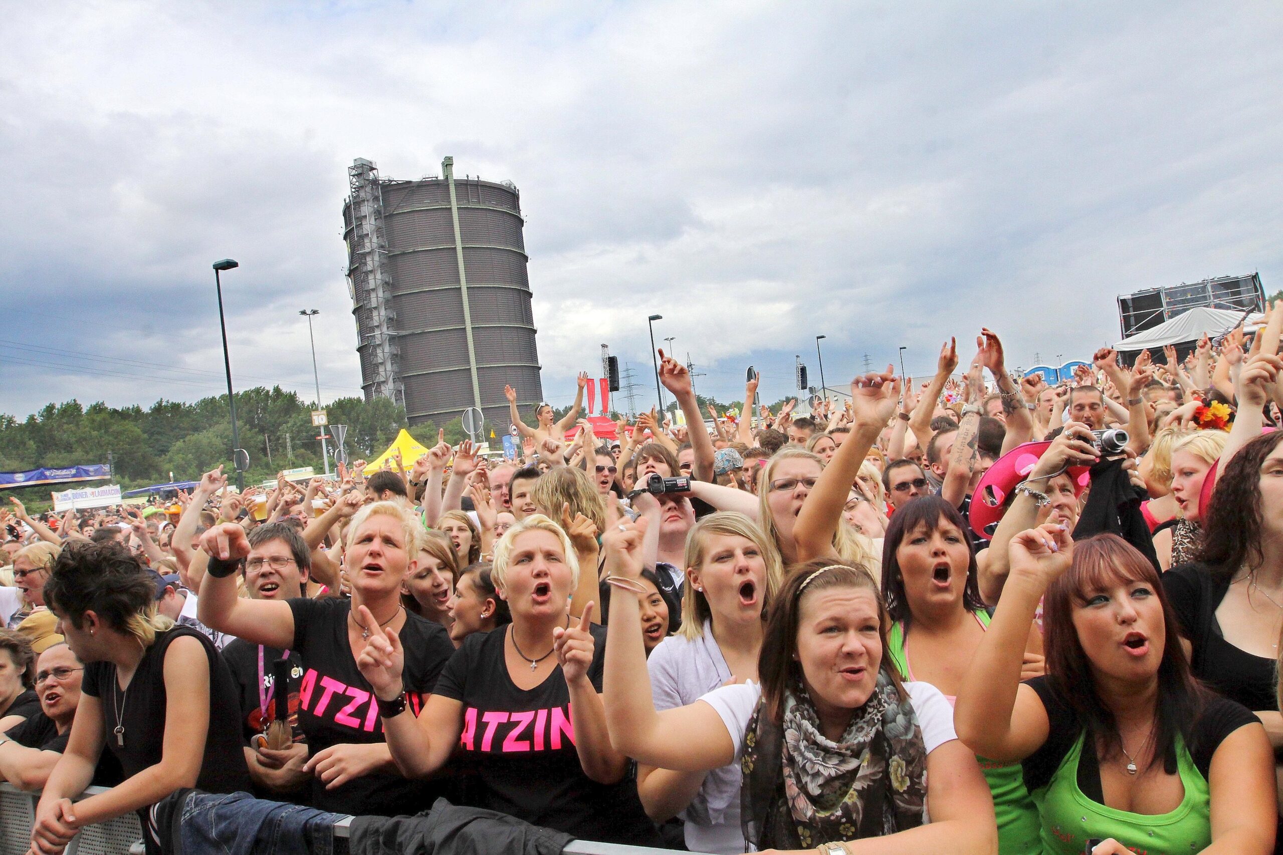 Fans bei Oberhausen Olé. Foto: Kerstin Bögeholz / WAZ FotoPool